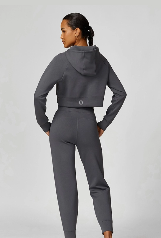 Conjunto de Moletom Nicole Nobile, Cinza